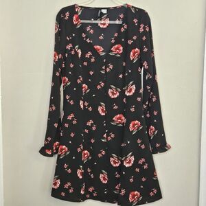 H&M Divided Floral Black Red Print Long Sleeve Button Up V Neck Dress 8